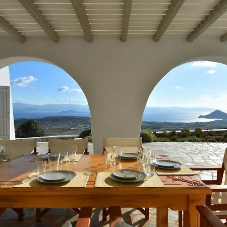 Triad Villas - Panoramic Three With Helipad Vila