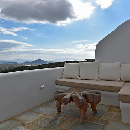Vila Triad Villas - Panoramic Three With Helipad Nausa